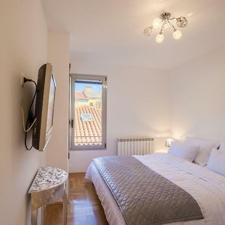 Apartment San Rocco Center Пула Экстерьер фото